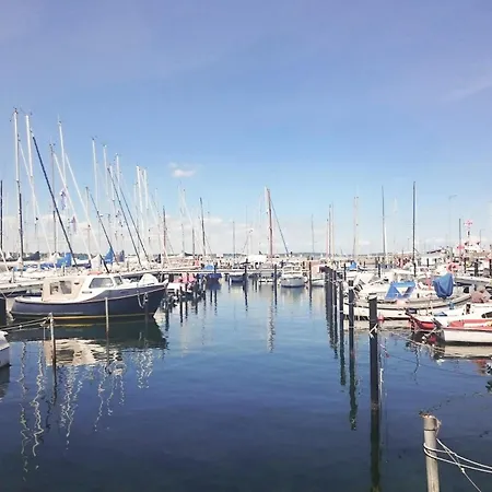 Daire Losleben Laboe